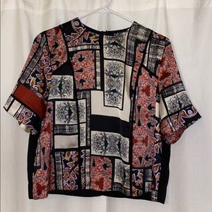 Fab’rik brand super cute blouse/ tshirt